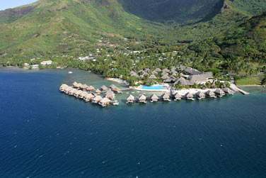 Et c'est l'htel Moorea Pearl qui vous accueillera ...