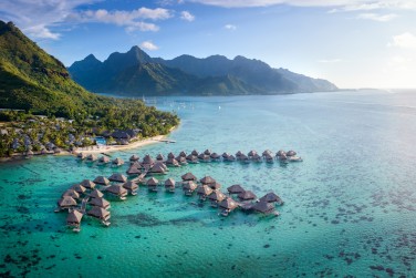 Hilton Moorea Lagoon Resort & Spa 5*
