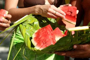 La spcialit de Maupiti ses succulentes pastques ..