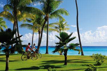 Partez  la dcouverte des trsors de l'le grce aux diffrentes excursions et activits de l'htel