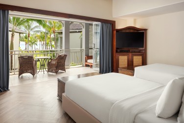photo The St Regis Le Morne Resort, Mauritius Ile Maurice