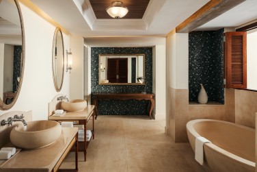 photo The St Regis Le Morne Resort, Mauritius Ile Maurice