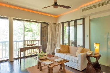 photo Dhevatara Beach Hotel Seychelles