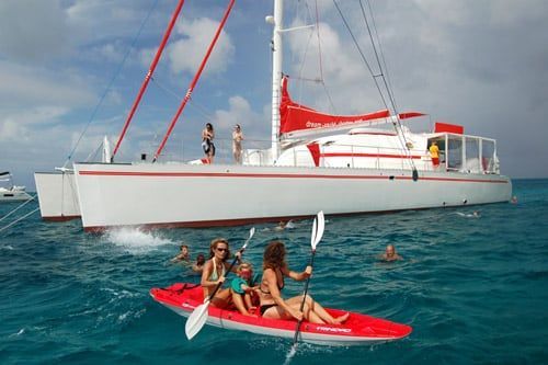 Vous pourrez pratiquer le kayak ou la plonge