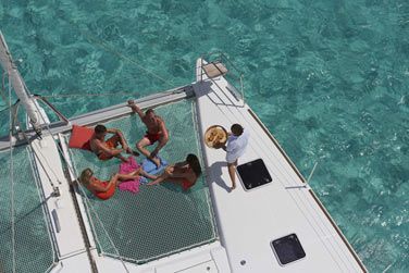 Et voguez vers les nombreuses les et criques de l'archipel