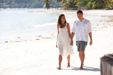 Balade romantique sur le bord de la plage ... c'est possible au Paradise Sun !