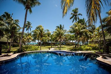 Profitez de la grande piscine qu'offre le Paradise Sun, ambiance intimiste garantie