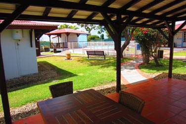 La petite terrasse extrieure