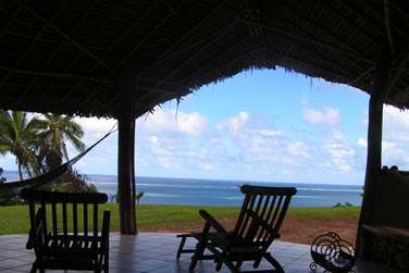 et bnficient d'une vue mer