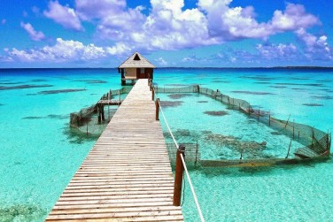 dont le lagon extraordinaire est inscrit � la biosph�re de l'Unesco