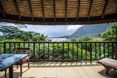 Vous logerez au Rohotu Fare Lodge