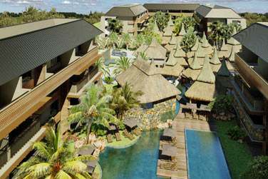 Le Domaine des Alizs possde plusieurs piscines