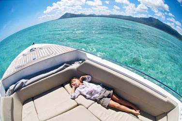 Farniente sur les flots... De quoi faire le bonheur de vos enfants !