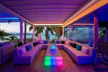 En soire, l'endroit est trs convivial pour boire un verre