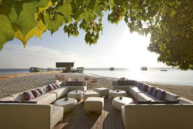 Le bar Manta offre un cadre exceptionnel pour prendre un verre tout en admirant le coucher du soleil