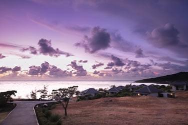 Le coucher du soleil sur l'ocan Indien