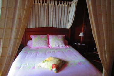 Les chambres sont dcores et amnages avec got