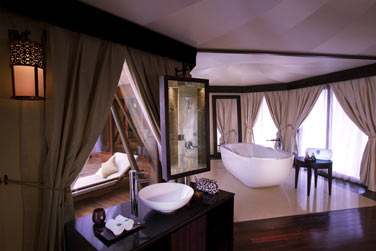 La salle de bain de la Villa Al Khaimah, trs spacieuse