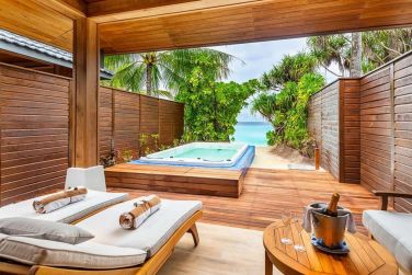 photo Lily Beach Resort & Spa Maldives