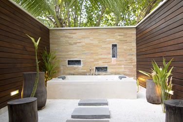 photo Lily Beach Resort & Spa Maldives