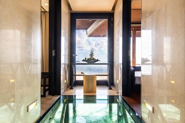 photo Lily Beach Resort & Spa Maldives