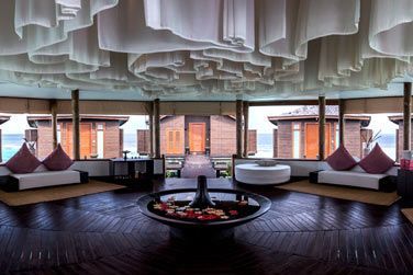 photo Lily Beach Resort & Spa Maldives