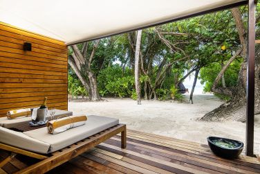 photo Lily Beach Resort & Spa Maldives