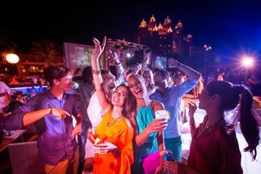 Le restaurant Nasimi Beach pour une ambiance anime et conviviale sur la plage