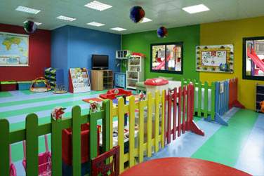 Les espaces de jeux du mini-club Penguin