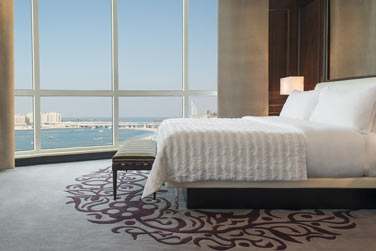 La Suite Deluxe aux grandes baies vitres... (sur demande)