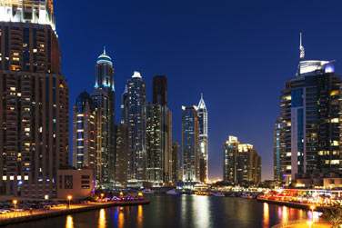 Prs du centre de Duba et non loin de Duba Marina, l'htel jouit d'un emplacement privilgi