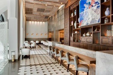 Rgalez-vous en admirant la vue sur Mohammed Bin Rashid Boulevard