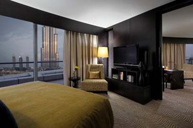 La Suite Executive, spacieuse et moderne, offrant une vue splendide sur la Burj Khalifa