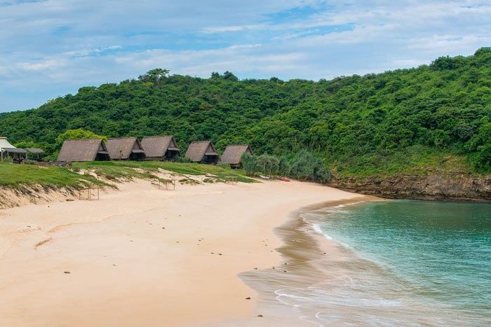 photo jeeva beloam beach camp
