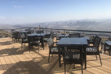 Depuis la terrasse, le panorama sur le Canyon est splendide