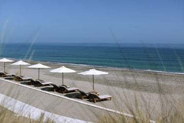 Tout en tant proche du centre-ville de Mascate, vous pourrez vous relaxer au bord de la mer