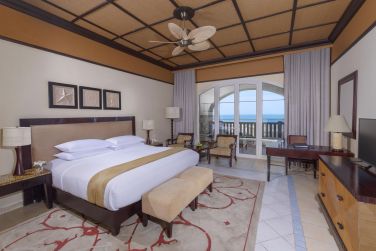 photo Desert Islands Resort & Spa by Anantara Abu Dhabi