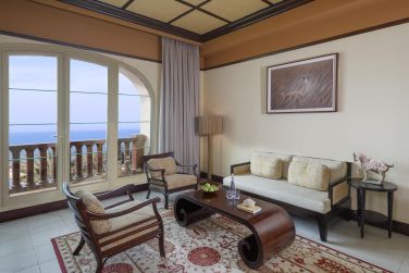 photo Desert Islands Resort & Spa by Anantara Abu Dhabi