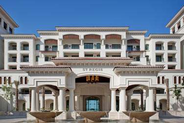 Une architecture mditerranenne qui contraste totalement avec les autres htels futuristes et modernes de la ville