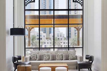 Le bar lounge Stage 2 situ au niveau de la rception