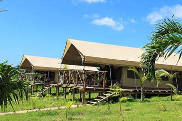 Un concept original et trs atypique de tentes et chalets en pleine nature