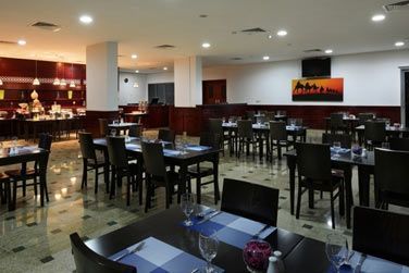 Pour vos repas, Carapace Lodge possde un restaurant