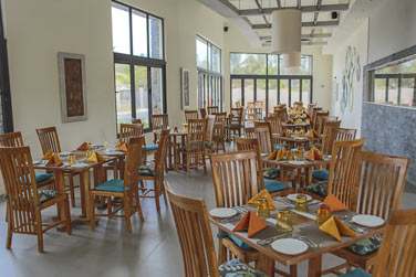 Ainsi qu'un restaurant o vous pourrez prendre votre petit djeuner, djeuner et dner