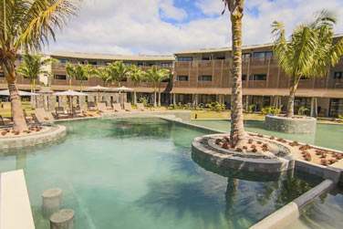 La plage de Trou aux Biches se situe  quelques minutes  pied et c'est l'une des plus belles de l'le !