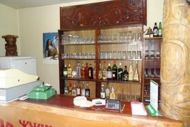 pour y dguster de savoureuses spcialits locales et des plats de fruits de mer