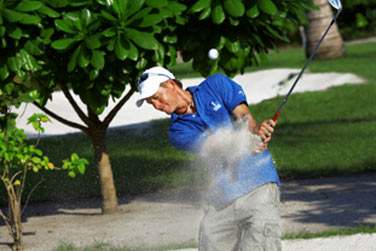 L'htel possde un parcours de golf de 6 trous ainsi qu'un Driving Range