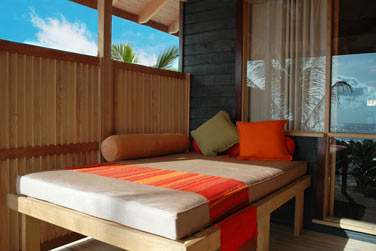 Terrasse d'une Villa Plage situe dans la partie O du resort.