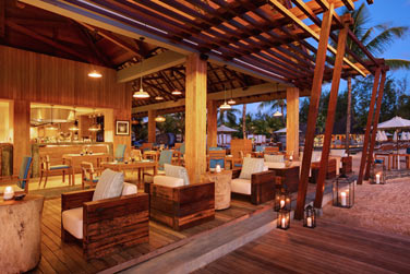 Savourez un dlicieux cocktail au restaurant Edgewater