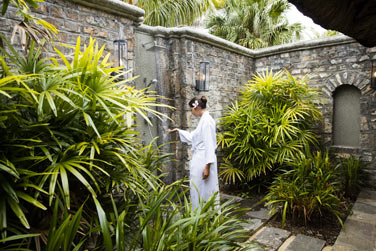 La douche extrieure de la Suite Senior Front de mer