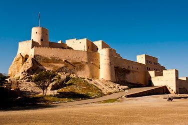 Le fort Nakhal : l'un des monuments historiques les plus importants du sultanat.